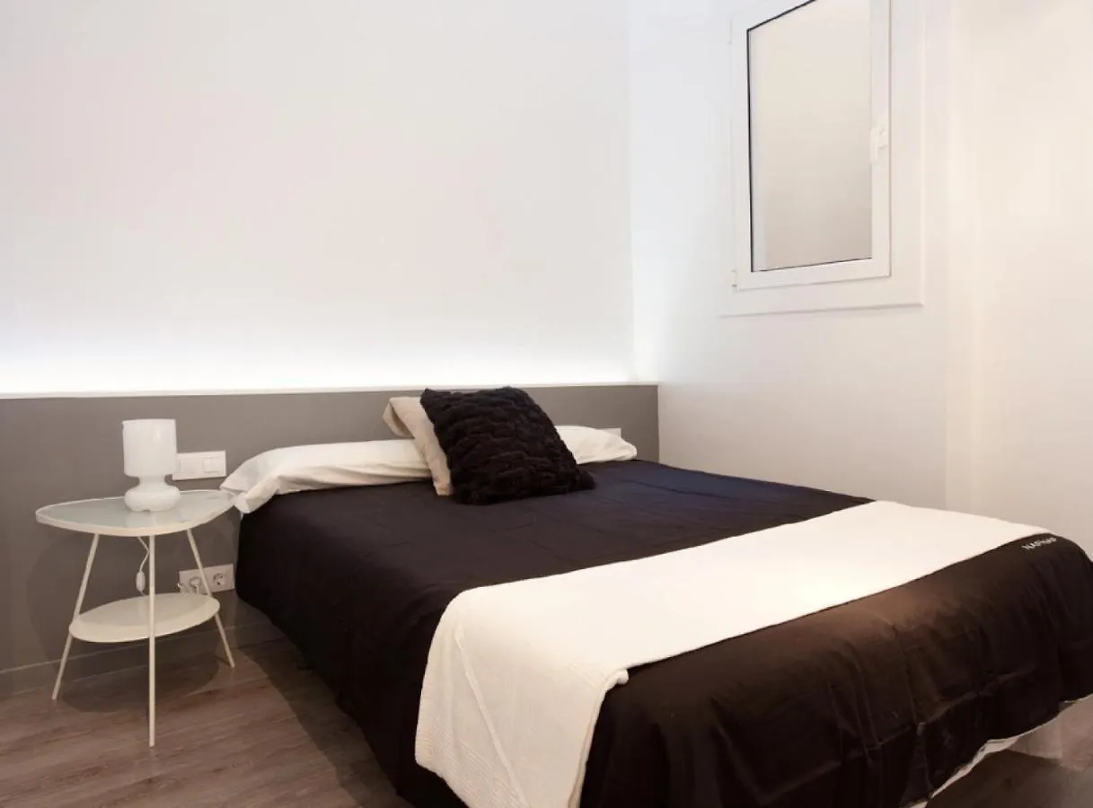 Napoles - Modernist Flat Close To Sagrada Familia Barcelona Apartment